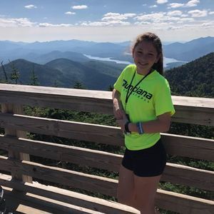 Meet your Posher, Hope